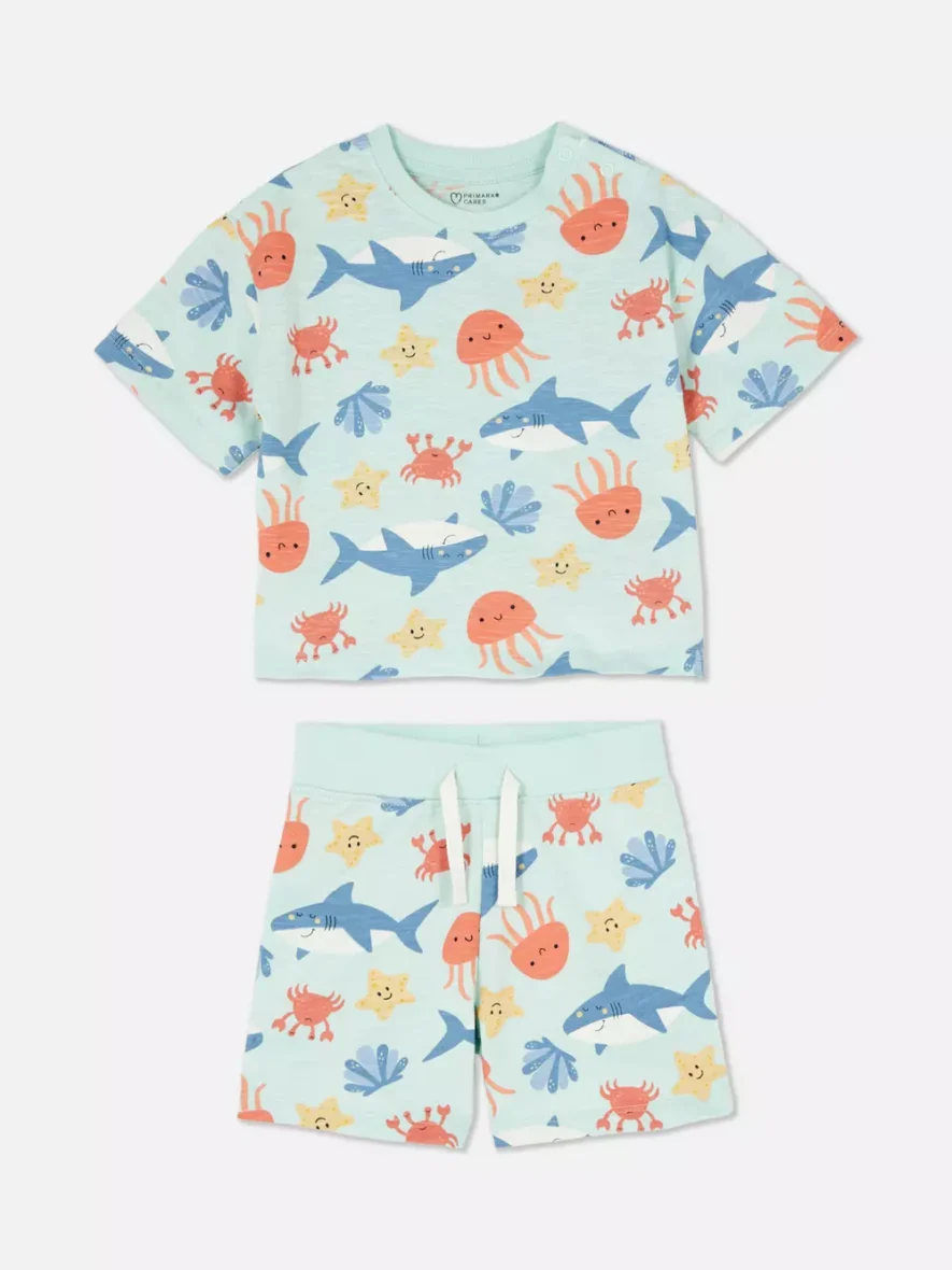 Ensemble coordonné T-shirt et short à motif marin